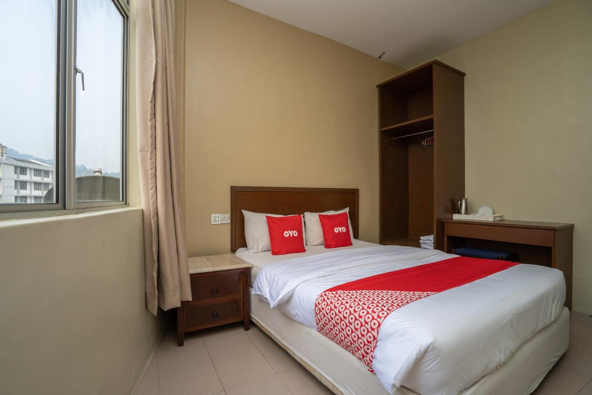 De Clinique Hotel كامبونغ باسير بوغاك المظهر الخارجي الصورة